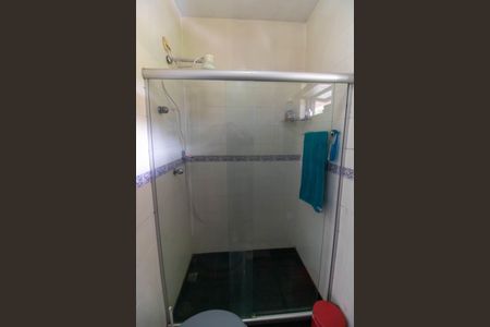 Casa para alugar com 244m², 3 quartos e 2 vagasBanheiro Social