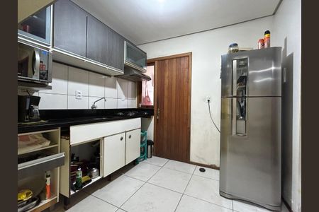 Casa à venda com 60m², 2 quartos e 2 vagasCozinha