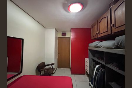 Casa à venda com 60m², 2 quartos e 2 vagasQuarto 2