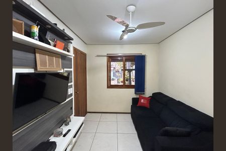 Casa à venda com 60m², 2 quartos e 2 vagasSala