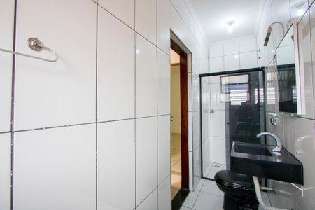 Casa para alugar com 150m², 2 quartos e 2 vagas Casa para alugar com 150m², 2 quartos e 2 vagasBanheiro da Suíte