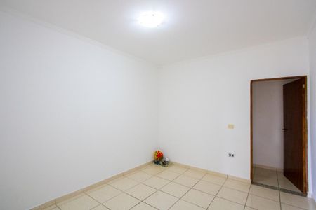 Casa para alugar com 150m², 2 quartos e 2 vagas Casa para alugar com 150m², 2 quartos e 2 vagasQuarto