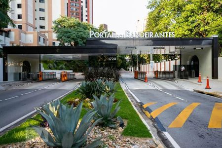 Apartamento à venda com 137m², 3 quartos e 1 vaga Apartamento à venda com 137m², 3 quartos e 1 vagaFachada