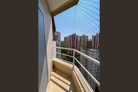 Apartamento à venda com 137m², 3 quartos e 1 vaga Apartamento à venda com 137m², 3 quartos e 1 vagaSacada da suíte