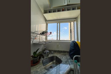 Apartamento à venda com 137m², 3 quartos e 1 vaga Apartamento à venda com 137m², 3 quartos e 1 vagaÁrea de Serviço