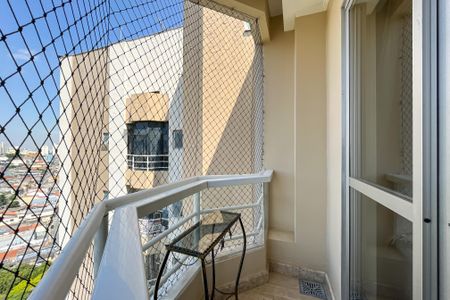 Apartamento à venda com 137m², 3 quartos e 1 vaga Apartamento à venda com 137m², 3 quartos e 1 vagaSacada da sala