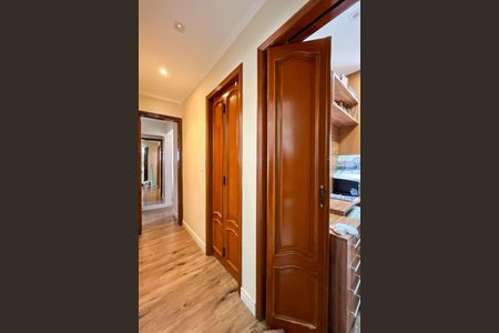 Apartamento à venda com 137m², 3 quartos e 1 vaga Apartamento à venda com 137m², 3 quartos e 1 vagaCorredor