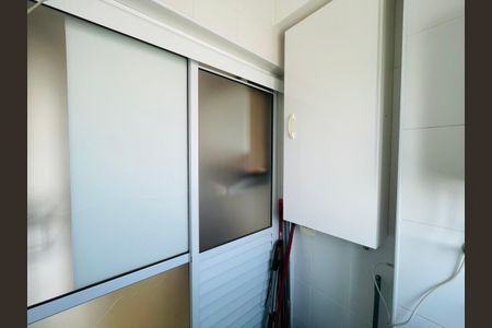 Apartamento para alugar com 58m², 2 quartos e 1 vagaÁrea de Serviço