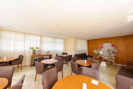 Apartamento para alugar com 58m², 2 quartos e 1 vagaÁrea comum - Salão de Festas