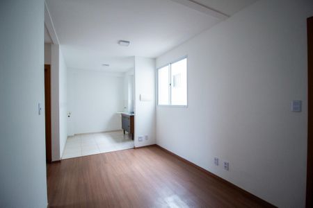 Sala  de apartamento para alugar com 2 quartos, 44m² em Wanel Ville, Sorocaba