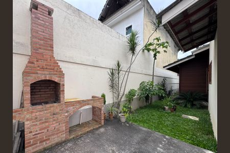 Casa de condomínio à venda com 100m², 2 quartos e 3 vagasÁrea externa