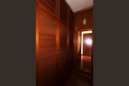 Apartamento para alugar com 142m², 2 quartos e 1 vagaCloset Suíte