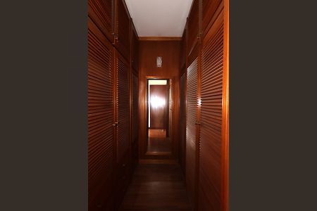 Apartamento para alugar com 142m², 2 quartos e 1 vagaCloset Suíte