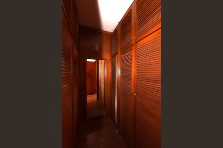 Apartamento para alugar com 142m², 2 quartos e 1 vagaCloset Suíte