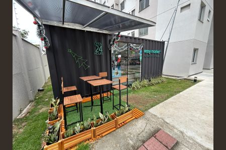 Apartamento à venda com 39m², 2 quartos e sem vagaÁrea comum