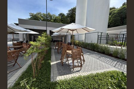 Apartamento à venda com 39m², 2 quartos e sem vagaÁrea comum