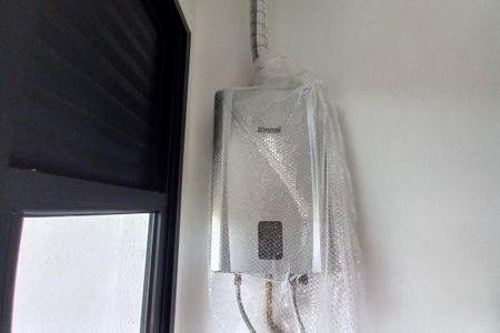 Apartamento à venda com 77m², 2 quartos e 2 vagas Apartamento à venda com 77m², 2 quartos e 2 vagasDetalhe da Área de Serviço