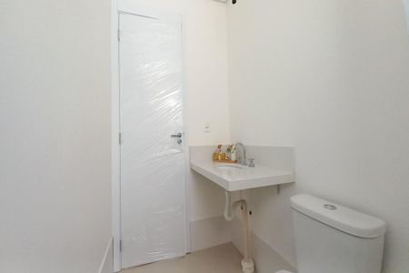 Apartamento à venda com 77m², 2 quartos e 2 vagas Apartamento à venda com 77m², 2 quartos e 2 vagasBanheiro