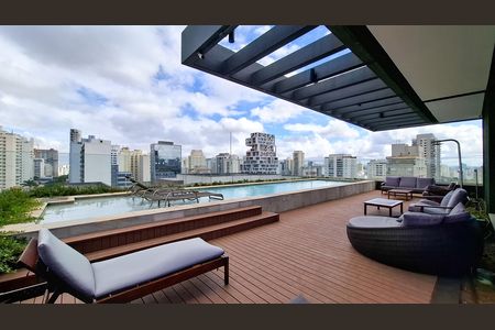 Studio para alugar com 24m², 1 quarto e sem vaga Studio para alugar com 24m², 1 quarto e sem vagaÁrea Comum - Piscina