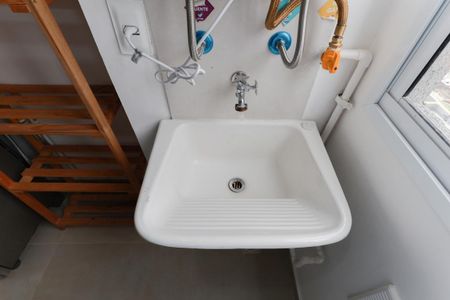 Apartamento à venda com 36m², 2 quartos e sem vaga Apartamento à venda com 36m², 2 quartos e sem vagaCozinha e área de serviço