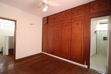 Casa para alugar com 300m², 7 quartos e 4 vagasQuarto 4 - Suíte