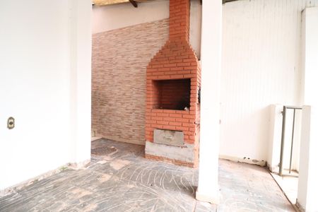 Casa para alugar com 300m², 7 quartos e 4 vagasChurrasqueira