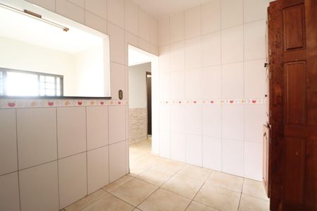 Casa para alugar com 300m², 7 quartos e 4 vagasCozinha 2