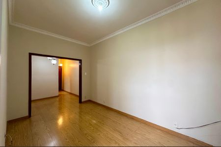 Apartamento à venda com 88m², 2 quartos e sem vaga Apartamento à venda com 88m², 2 quartos e sem vagaSala