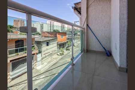 Casa para alugar com 180m², 2 quartos e 1 vagaÁrea de Serviço