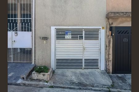 Casa para alugar com 180m², 2 quartos e 1 vagaFachada
