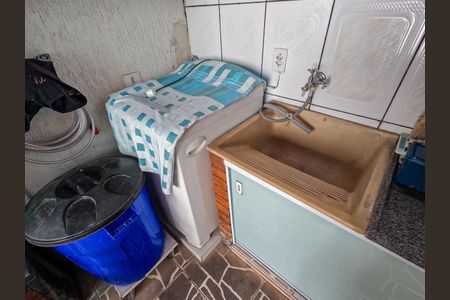 Casa para alugar com 180m², 2 quartos e 1 vagaÁrea de Serviço