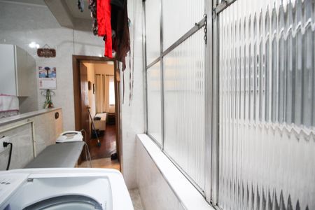 Apartamento à venda com 72m², 2 quartos e 1 vagaÁrea de Serviço