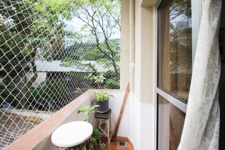 Apartamento à venda com 72m², 2 quartos e 1 vagaVaranda