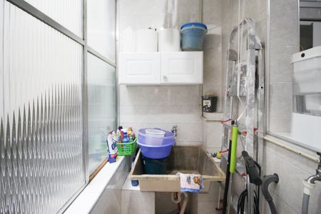 Apartamento à venda com 72m², 2 quartos e 1 vagaÁrea de Serviço