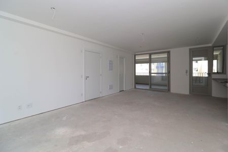Apartamento à venda com 126m², 3 quartos e 2 vagas Apartamento à venda com 126m², 3 quartos e 2 vagasSala/Cozinha