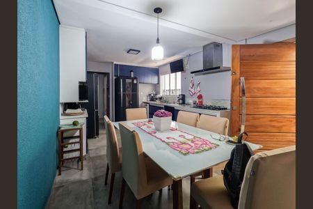 Casa à venda com 250m², 3 quartos e 2 vagas