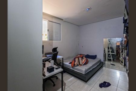 Casa à venda com 250m², 3 quartos e 2 vagas