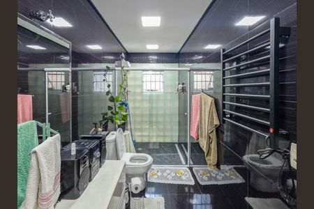 Casa à venda com 250m², 3 quartos e 2 vagas