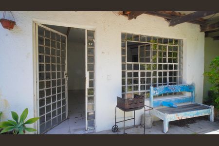 Casa para alugar com 141m², 2 quartos e 20 vagasFachada 