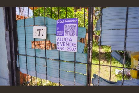 Casa para alugar com 141m², 2 quartos e 20 vagasPlaca no imóvel 