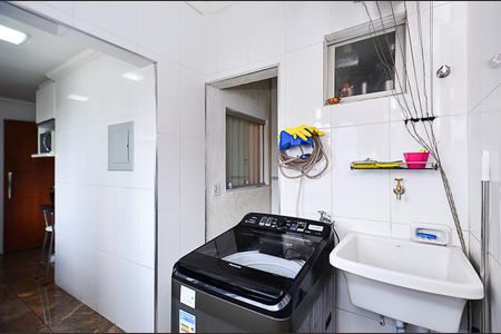 Apartamento à venda com 90m², 4 quartos e 1 vaga Apartamento à venda com 90m², 4 quartos e 1 vagaÁrea de Serviço