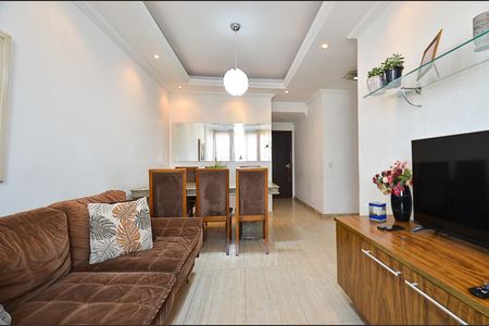 Apartamento à venda com 90m², 4 quartos e 1 vaga Apartamento à venda com 90m², 4 quartos e 1 vagaSala Ambientes