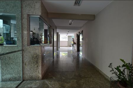 Apartamento à venda com 90m², 4 quartos e 1 vaga Apartamento à venda com 90m², 4 quartos e 1 vagaHall de entrada