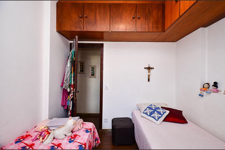 Apartamento à venda com 90m², 4 quartos e 1 vaga Apartamento à venda com 90m², 4 quartos e 1 vagaQuarto 1