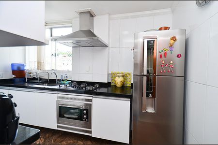 Apartamento à venda com 90m², 4 quartos e 1 vaga Apartamento à venda com 90m², 4 quartos e 1 vagaCozinha