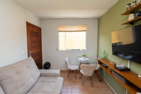 Sala de apartamento à venda com 2 quartos, 45m² em Eldorado, Contagem