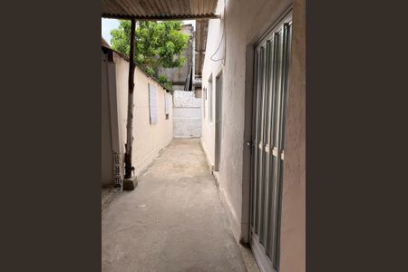 Área Externa de casa para alugar com 1 quarto, 43m² em Anchieta, Nilópolis