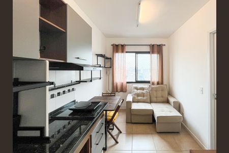Apartamento para alugar com 24m², 1 quarto e sem vaga Apartamento para alugar com 24m², 1 quarto e sem vagaSala/Cozinha