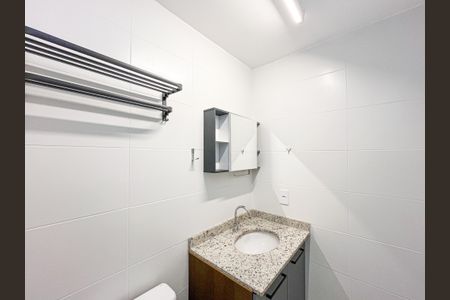 Apartamento para alugar com 24m², 1 quarto e sem vaga Apartamento para alugar com 24m², 1 quarto e sem vagaBanheiro da Suíte