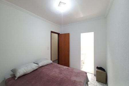 Casa à venda com 250m², 3 quartos e 2 vagasQuarto 3 - Suíte